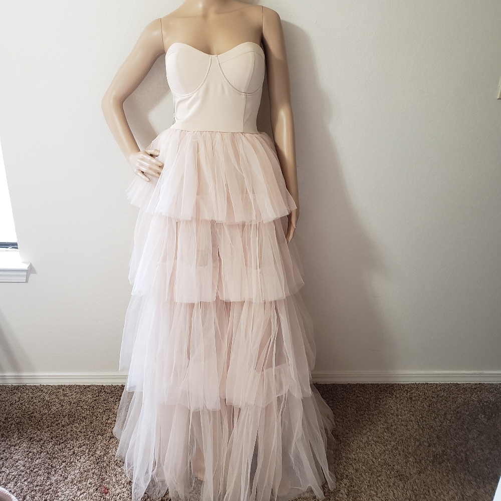 Dempsey nude padded cups Tulle tiered bodysuit max dress